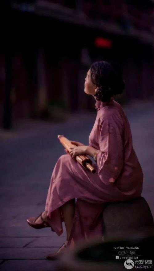 红尘往事,岁月流转中的爱恨情仇