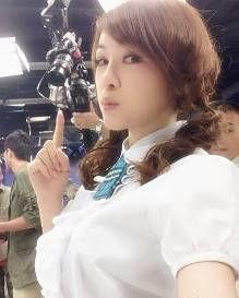 嫩模圈,青春时尚的璀璨舞台