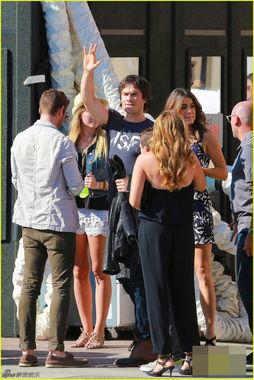 妮基塔·罗伊与暗黑启示录,探寻黑暗中的光明力量